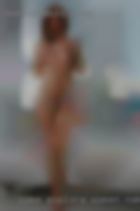 Come explore women naked this amazing world with me from Wamego.