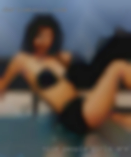 Nice people girls are hard to nude come by in Elk River.
